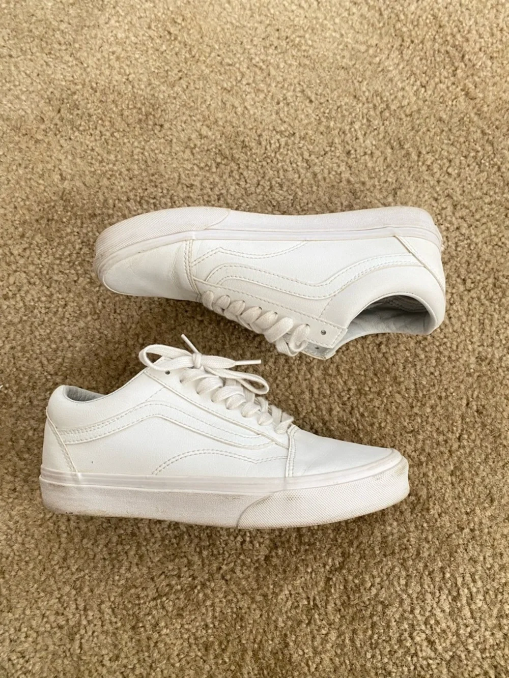 Vans Women's leather White Low-Top Sneakers - Picture 2 of 3